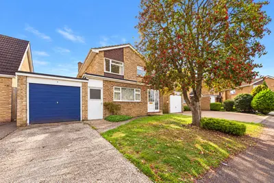 Romans Gate, Pamber Heath, RG26