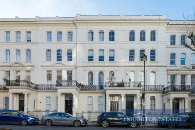 Warwick Avenue, Little Venice W9 2PR
