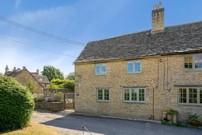 Beverston, Tetbury, Gloucestershire, GL8 8TT