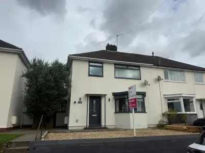 Heol Miles, Talbot Green, Pontyclun
