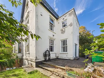 Elm Avenue, Nottingham, NG3