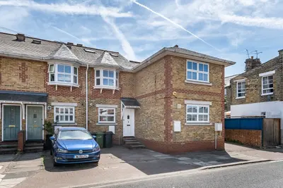 Iveley Road London SW4