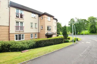Creteil Court, Falkirk, FK1