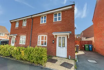 Shillingford Road, Manchester, M18 7TN