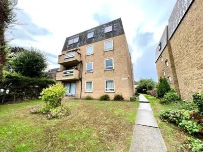 Station Road, DA15