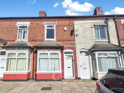 Village Road, Aston, B6