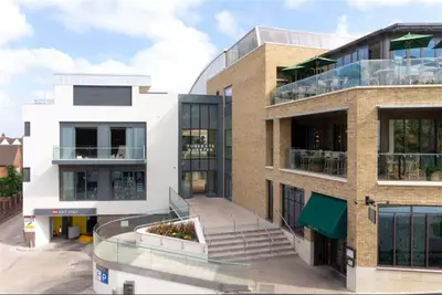 Tunsgate Quarter, GU1