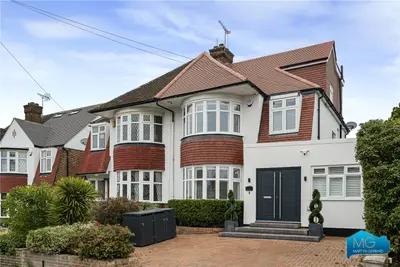 Holly Hill, London, N21