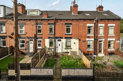 Eyres Terrace, Leeds, LS12