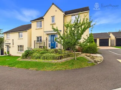 Ash Drive, South Molton, EX36