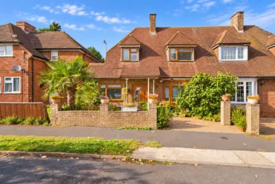 Nicholls Close, Redbourn, AL3