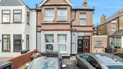 Green Lane, Ilford, IG3