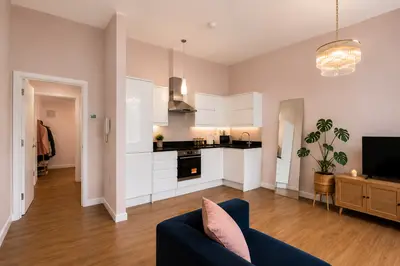 The Crescent, Sidcup, DA14 6FA