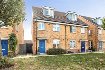 Miles East, Harwell, OX11