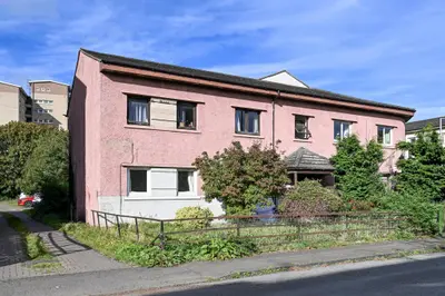 West Pilton Avenue, Edinburgh, EH4