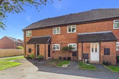 Boscawen Way, Thatcham, RG19