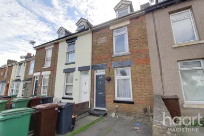 Tonbridge Road, ME16