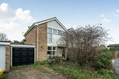 Sidlesham Close, Hayling Island, PO11