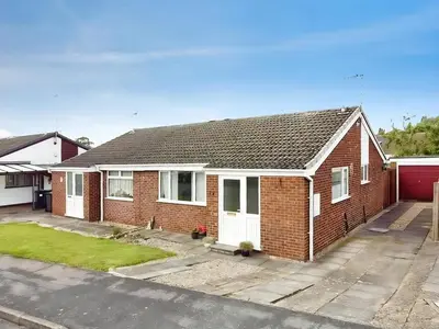 Galloway Close, Barwell, Leicestershire, LE9