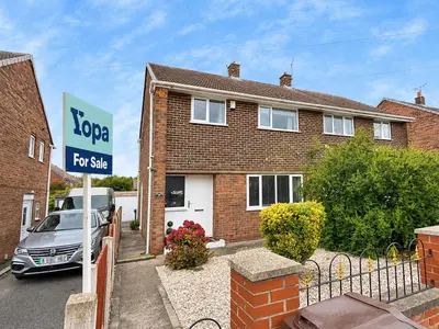St. Annes Drive, Monk Bretton, S71