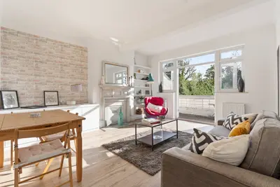 Lyndale Avenue, London, NW2