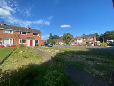 Rea Way, WR2