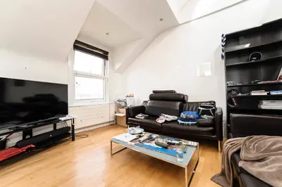 Gleneldon Road, London, SW16