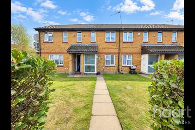 Abbey Close, Hayes, UB3