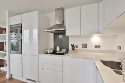 Lincoln Plaza, Canary Wharf, E14