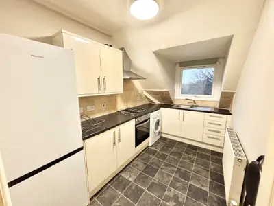 Aldrington Road, Furzedown, SW16