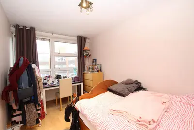 Room In Flat, TW11
