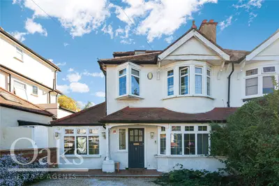 Valleyfield Road, Streatham, SW16