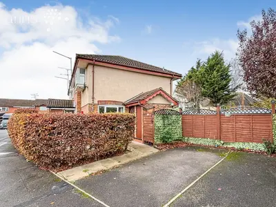 Lysander Close, Woodley, RG5