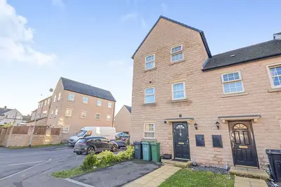 Marlington Drive, Huddersfield, West Yorkshire, HD2