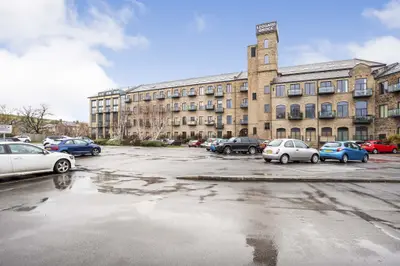 Ledgard Wharf, Mirfield
