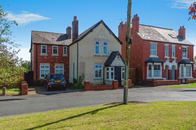 Stowheath Lane, Moseley Village, WV1