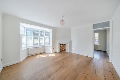 Manor Gardens, Acton, London, W3