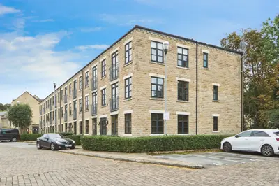 Meadow Road, Apperley Bridge, Bradford