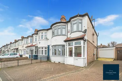 Crawford Gardens, London, N13 5TD