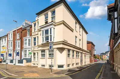 Hampshire Terrace, Portsmouth, PO1