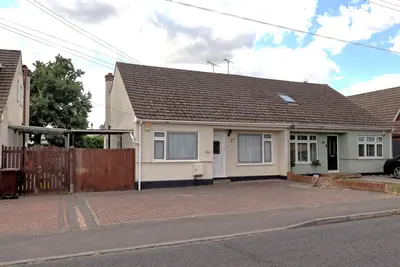 Common Lane, Thundersley, SS7 3RY