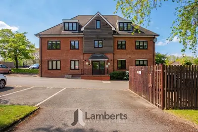 1 Manor View Berrington Close, Redditch