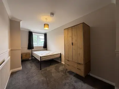Vardon Road, Stevenage, Herts, SG1 5PT
