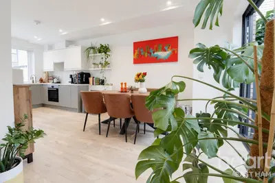 Kempton Mews, London, E6