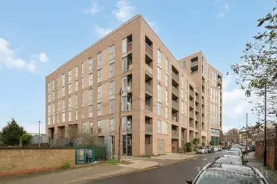 Goodwood Road, London, SE14