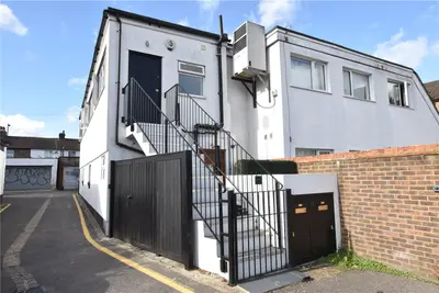 Chipstead Valley Road, Coulsdon, CR5