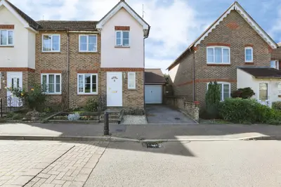 Tanbridge Park, Horsham, RH12