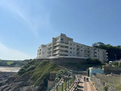 Rotherslade Road, Langland, Swansea, West Glamorgan, SA3 4QA