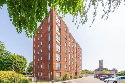 Flat 31, Lloyd House, 20 Tavistock Road, Croydon
