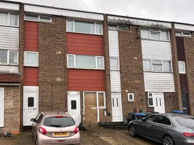 Wharfedale, Hemel Hempstead, HP2 5TG